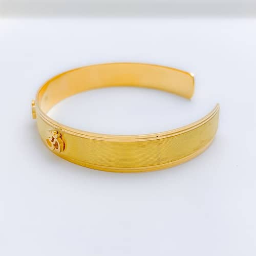 Classic Om Cuff - Image 5