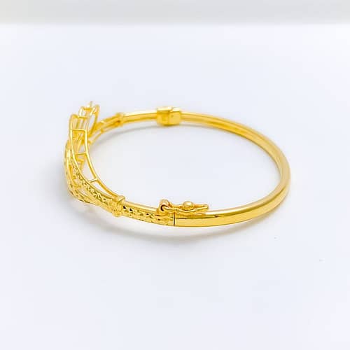 Reflective Wave Bangle Bracelet - Image 4