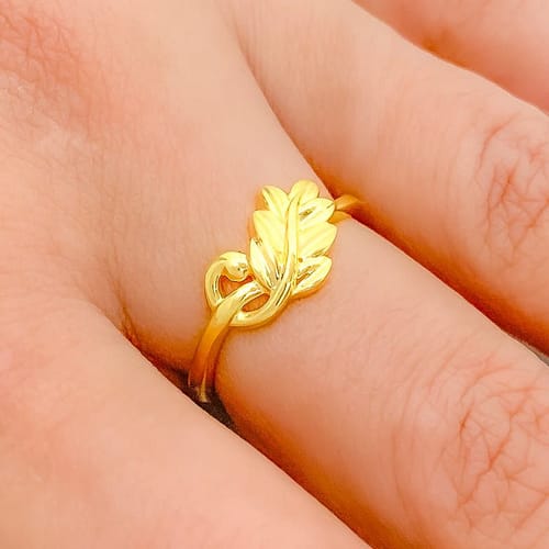 Dainty Leaf Ring - Image 4