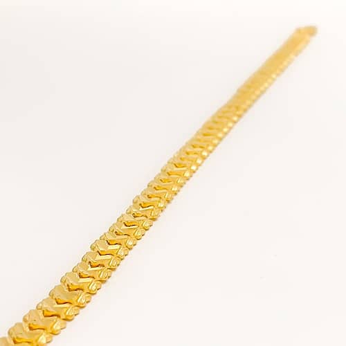 Posh Link Bracelet - Image 4