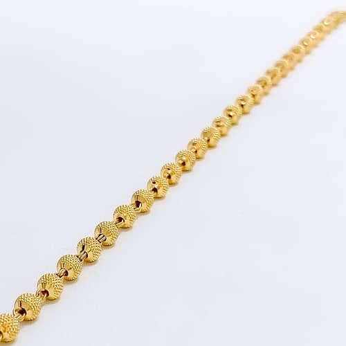 Fashionable Modest Orb Bracelet - Image 5