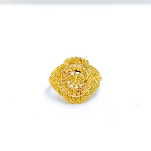 Luxurious Round Crescent Ring