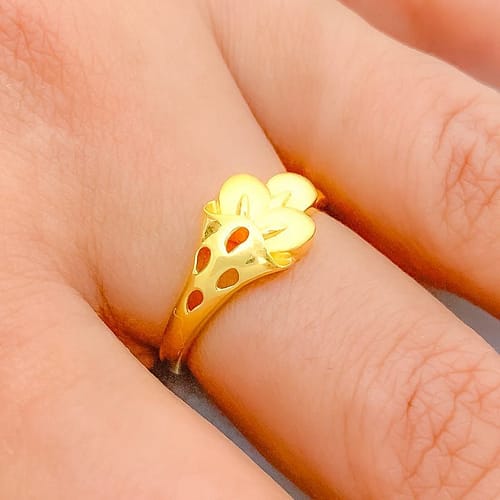 Modern Floral Ring - Image 2