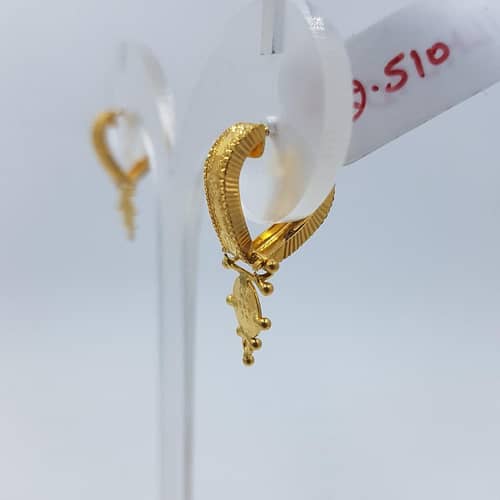 Traditional Folk Art Texture Gold Bali Pair - Image 3