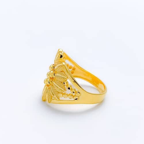 Radiant Floral Leaf Ring - Image 4