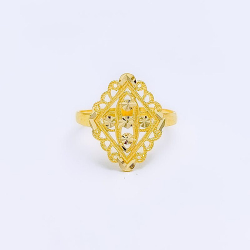 Stylish Upscale Gold Ring