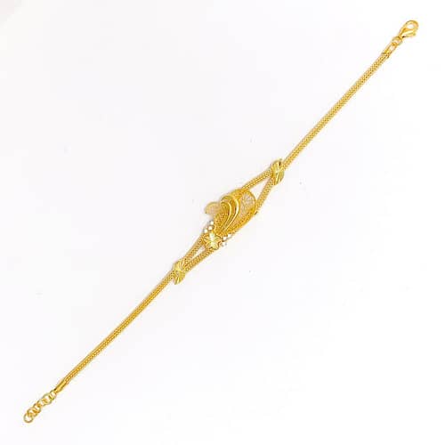 Festive Elegant Bracelet - Image 4