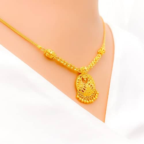 Festive Upscale Necklace Set - Image 5