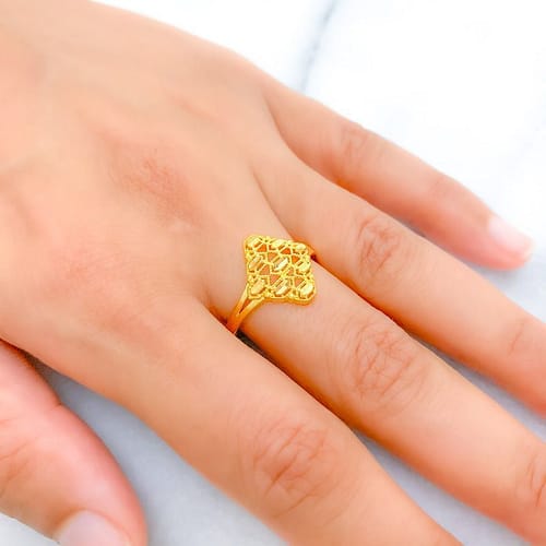 Delicate Gold Mesh Ring - Image 4