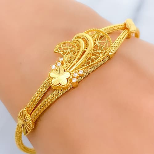 Festive Elegant Bracelet - Image 2