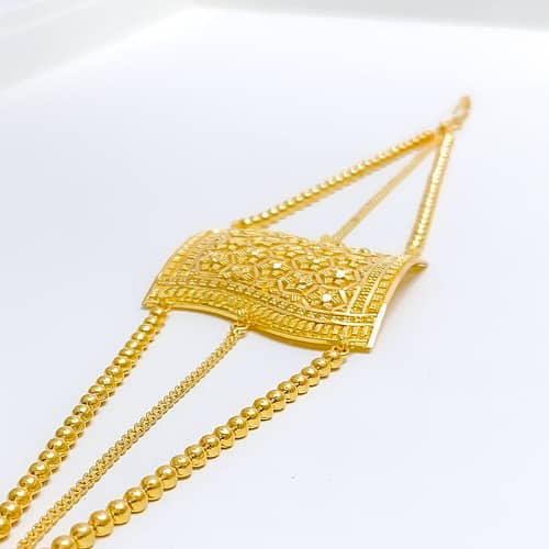 Curved Star Adorned Statement Bracelet - Image 4