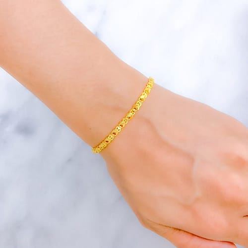 Dainty Intricate Link Bracelet - Image 3
