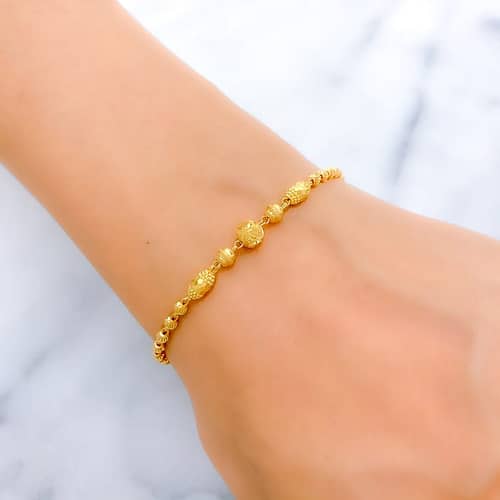 Distinct Orb Bracelet - Image 3