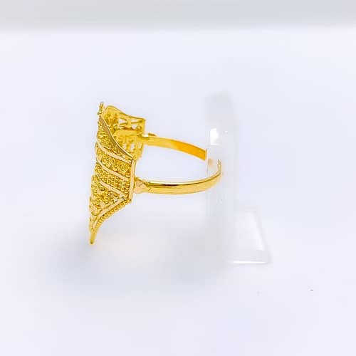 Distinct VShaped Mesh Ring - Image 3