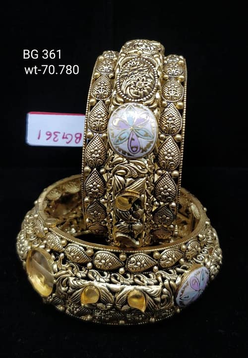 Shinning Diva Gold Kara Bangles For Woman